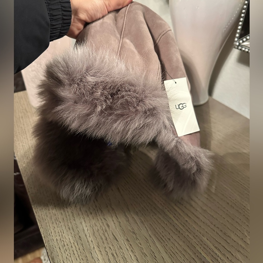 Ugg hat